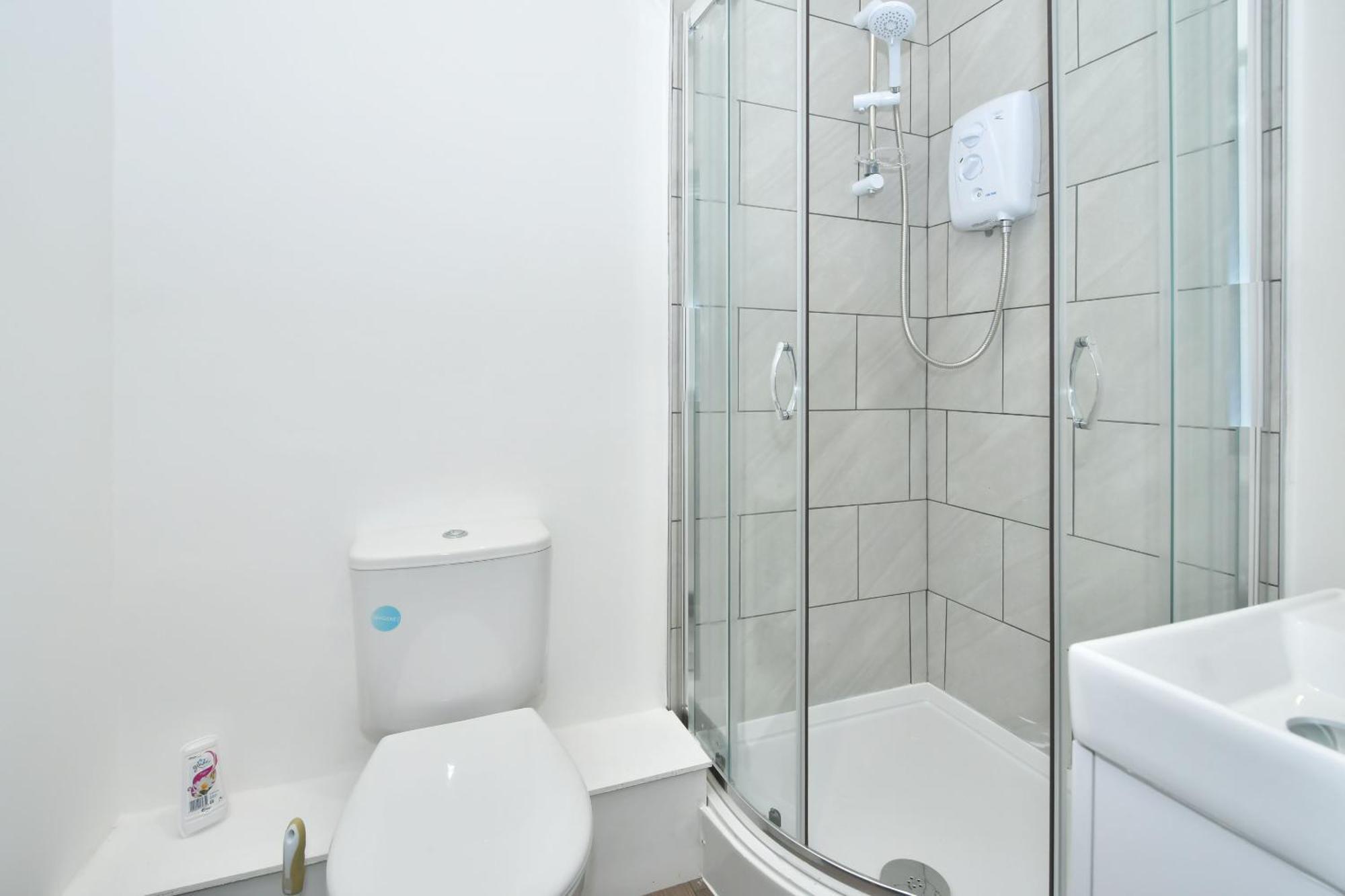 Townhouse @ 24 Brunswick Place Stoke Etruria Exterior photo
